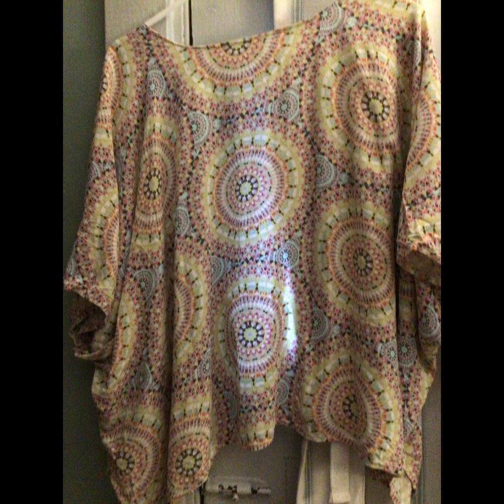 Bethany Mota for Aeropostale Kimono Fits up to a 1X
